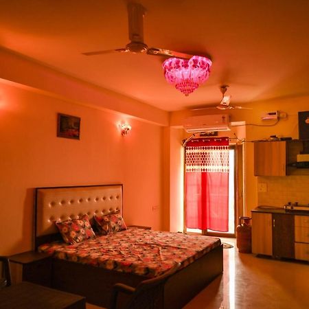 Hare Krishna Home Stay Vrindavan Luaran gambar